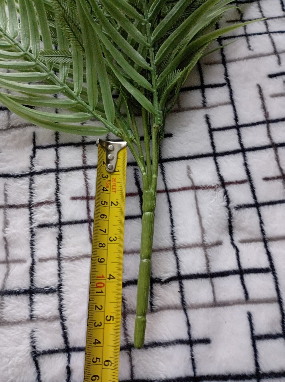 Artificial Green Fern Stem Faux Plants - Picture 3 of 4